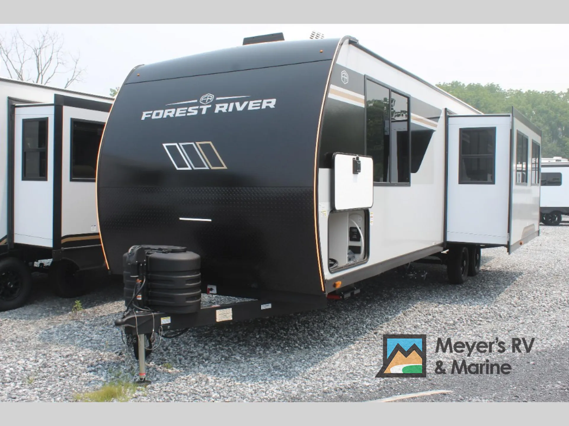 2027 Forest River Vibe 2900KB - Photo 3
