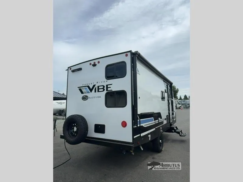 2025 Forest River Vibe 18DB - Photo 3