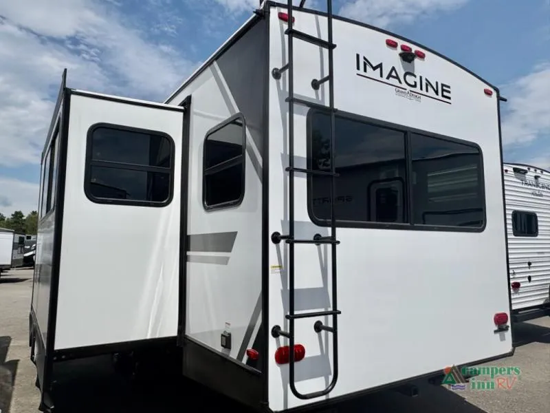2026 Grand Design Imagine 2500RL - Photo 4