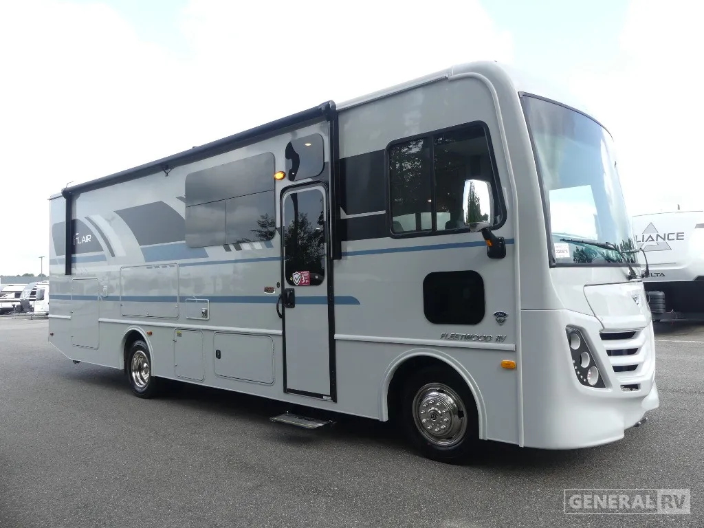 2026 Fleetwood Flair 29M - Photo 2