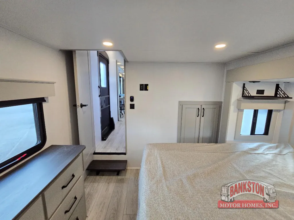2026 Keystone Montana High Country 377FL, Photos photo 41