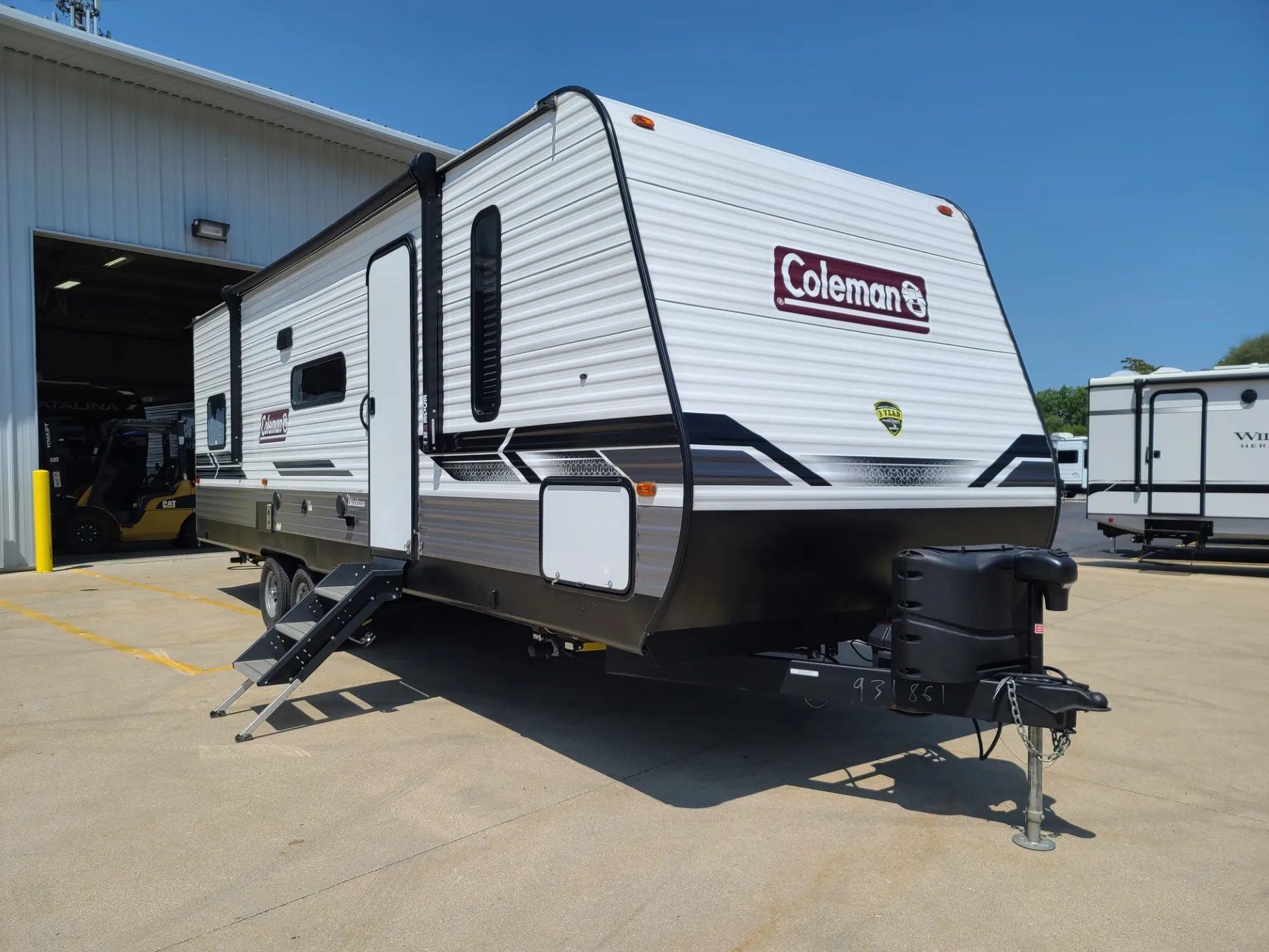 2023 Dutchmen Coleman Lantern LT 262BH - Photo 2