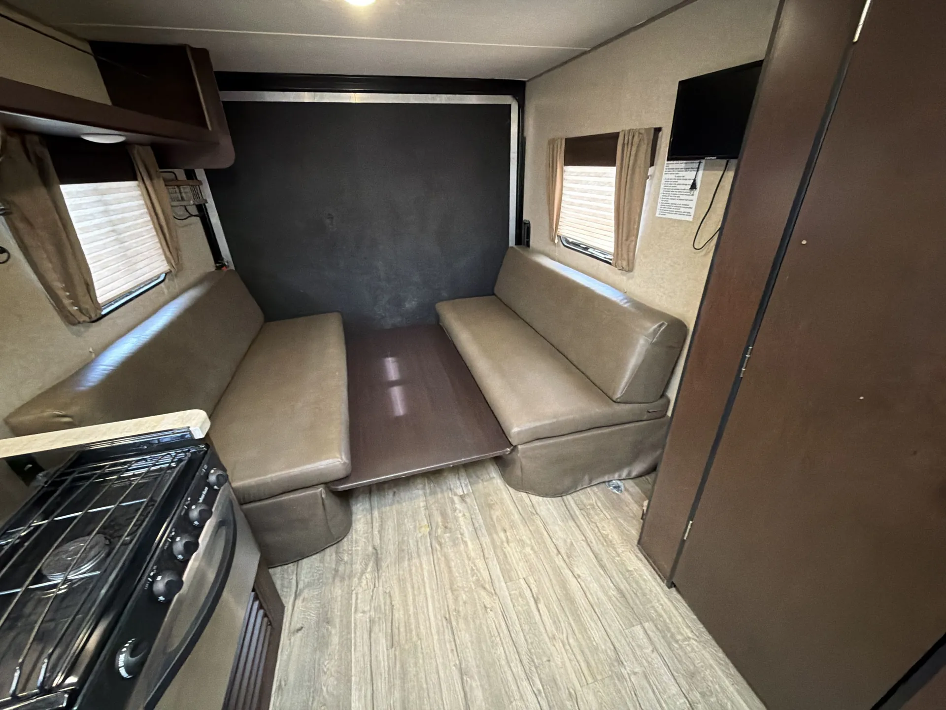 2017 Forest River Cherokee Grey Wolf 22RR — living area main