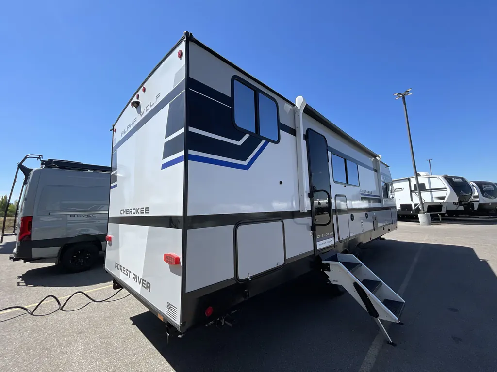 2027 Forest River Alpha Wolf 26DBH, Photos photo 17