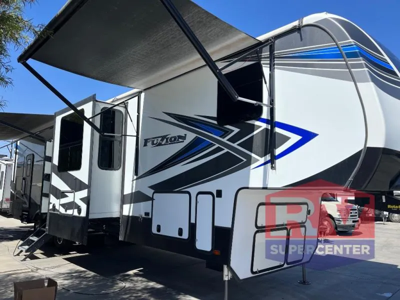 2020 Keystone Fuzion 429 - Photo 2
