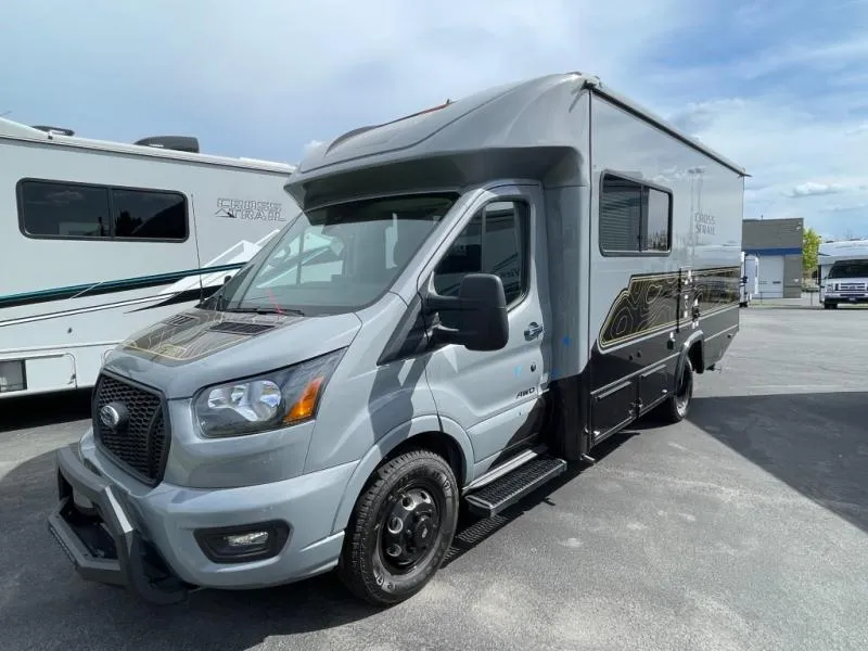 2025 Coachmen Cross Trail EV 20XG - Photo 3