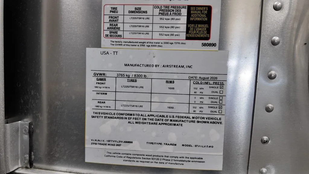 2027 Airstream Trade Wind 27FB - Photo 3