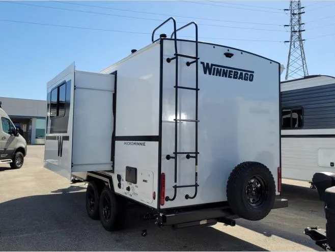 2026 Winnebago Micro Minnie 2108TB - Photo 4
