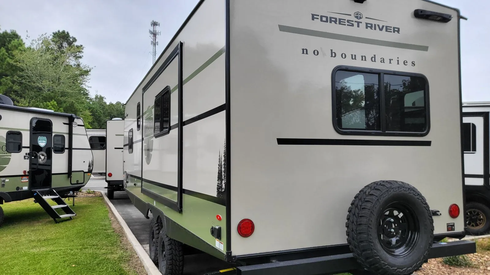 2026 Forest River No Boundaries 20.7 - Photo 4