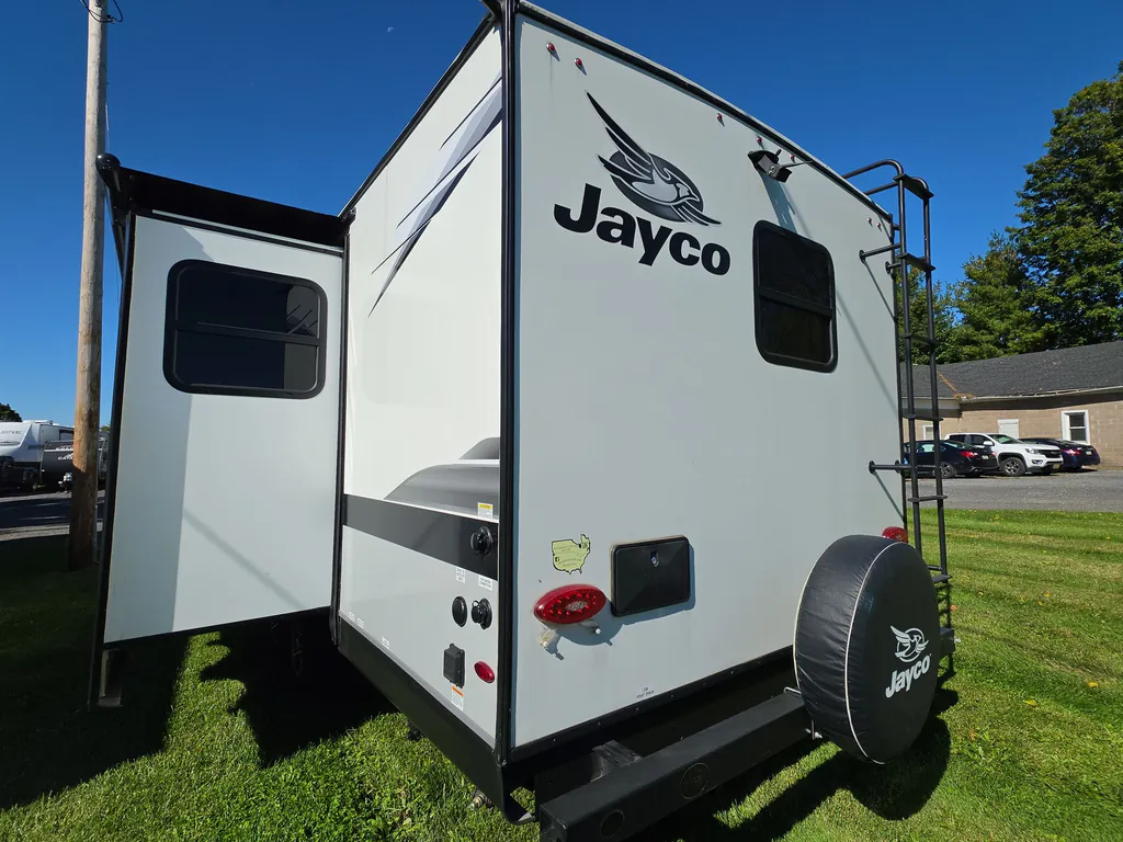2022 Jayco Jay Feather 25RB, Photos photo 4