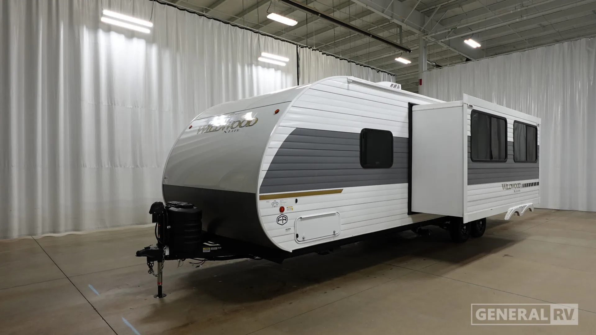 2026 Forest River Wildwood X-Lite 26ICE — Photo 5