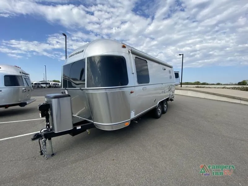 2026 Airstream Trade Wind 23FB - Photo 4