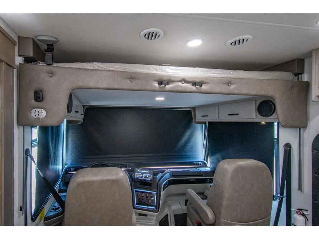 2027 Entegra Coach Emblem 36U, Photos photo 4