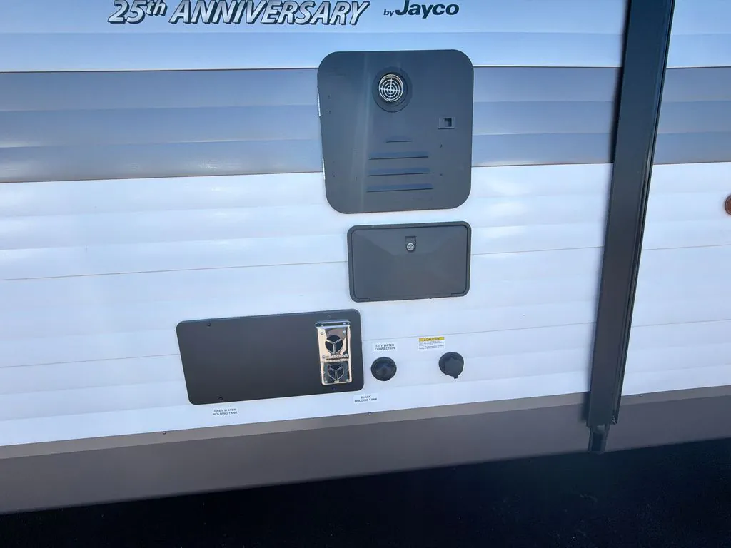 2027 Jayco Jay Flight SLX 262RLSW, Photos photo 25