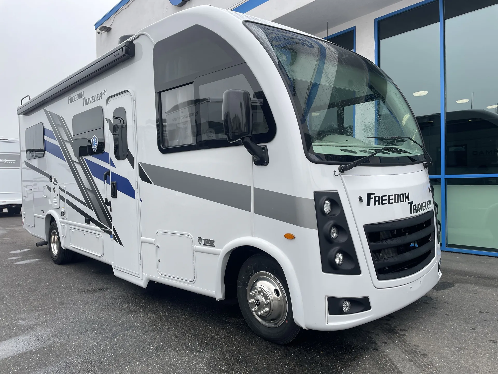 2026 Thor Motor Coach Freedom Traveler A24 - Photo 2