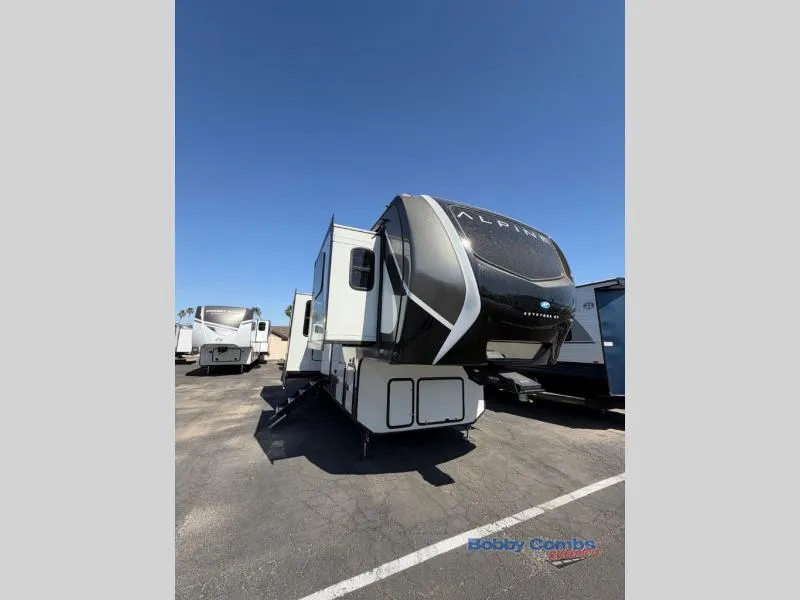 2024 Keystone Alpine 3700FL - Photo 3