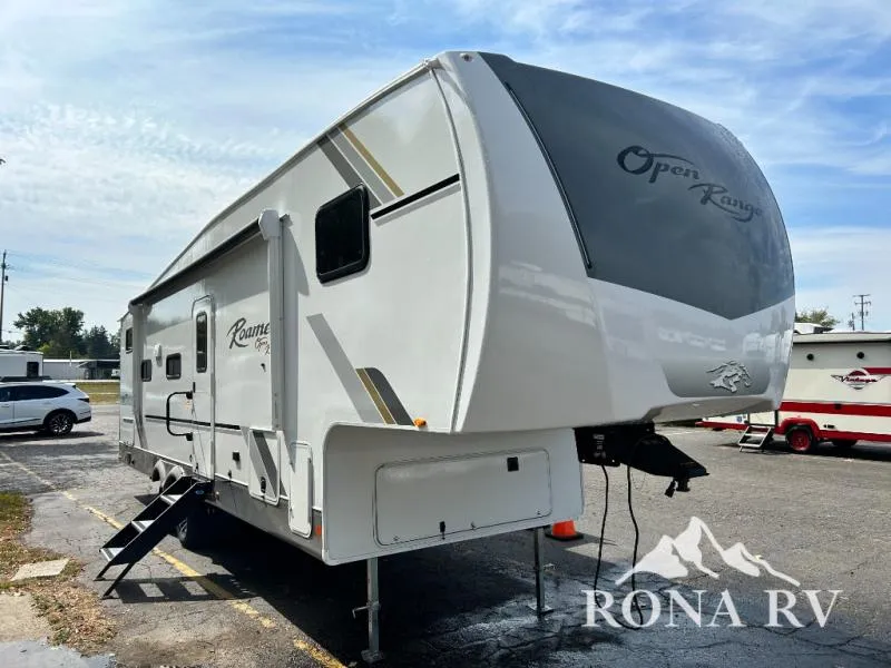 2026 Open Range RV Roamer Light Duty 28DBSS - Photo 2