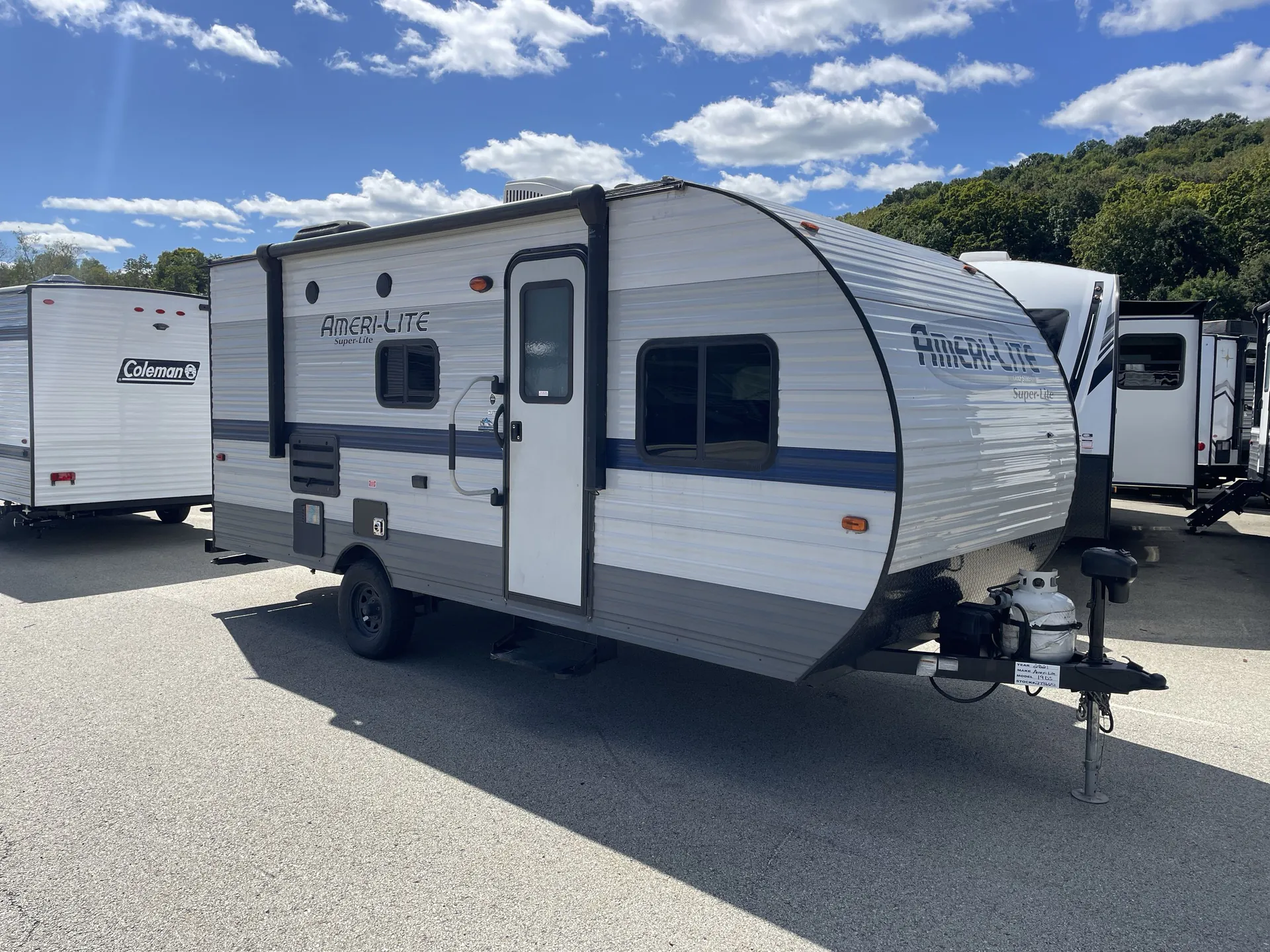 2021 Gulf Stream Ameri-Lite 19DS - Photo 2