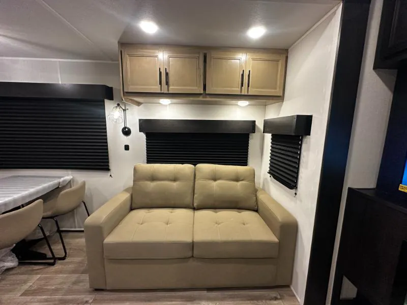 2027 Forest River Cherokee Timberwolf 39HBA — Photo 5
