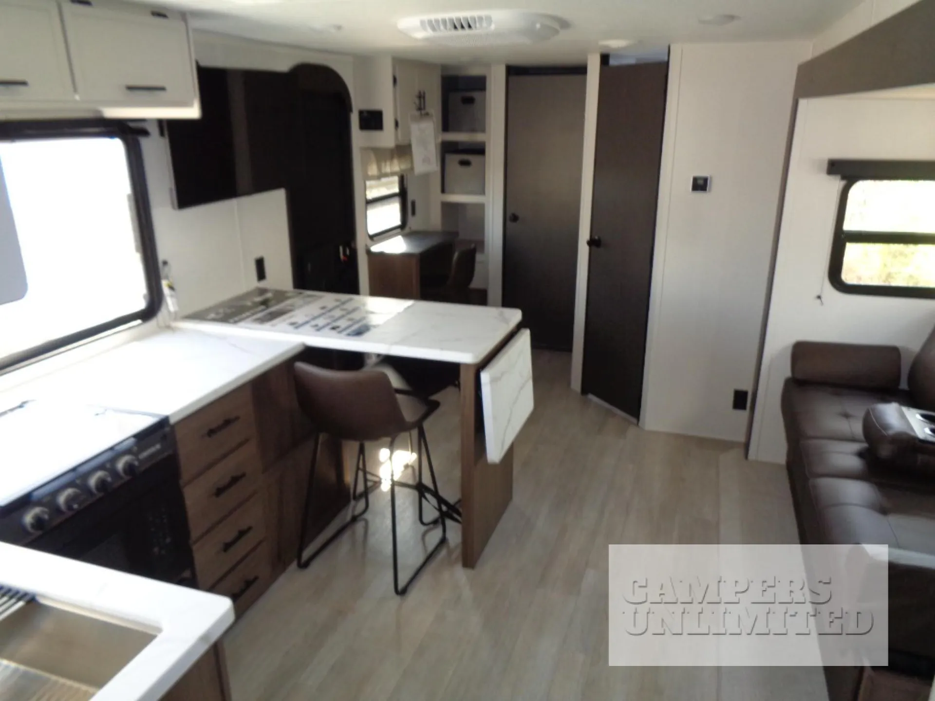 2027 Forest River Avenger 25MKO - Photo 4