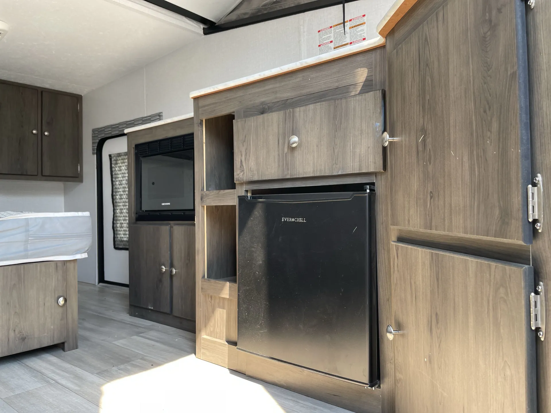 2019 Coachmen Viking V-Trec V3 — living area main