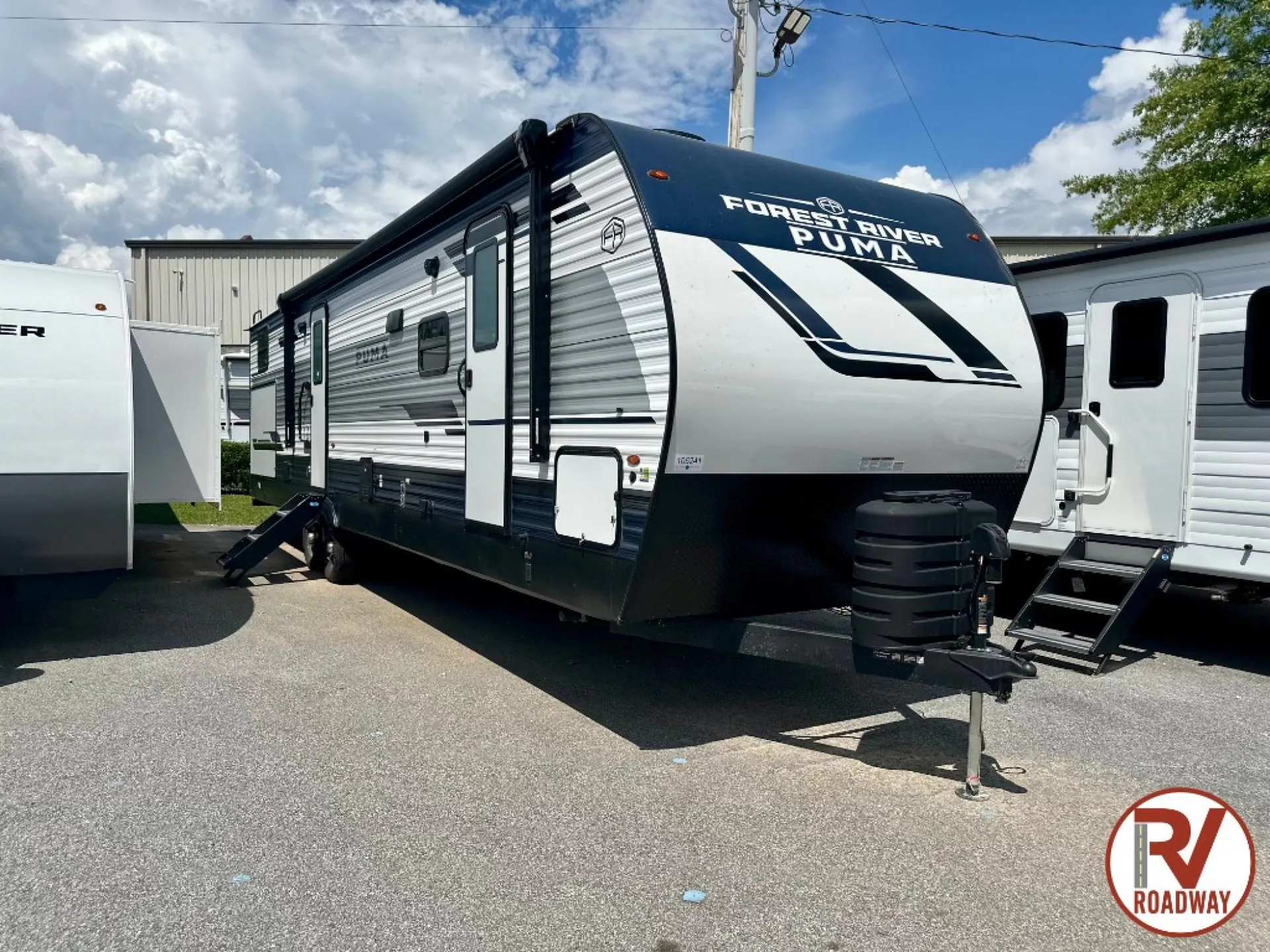 2026 Palomino Puma 31QBBH - Photo 2