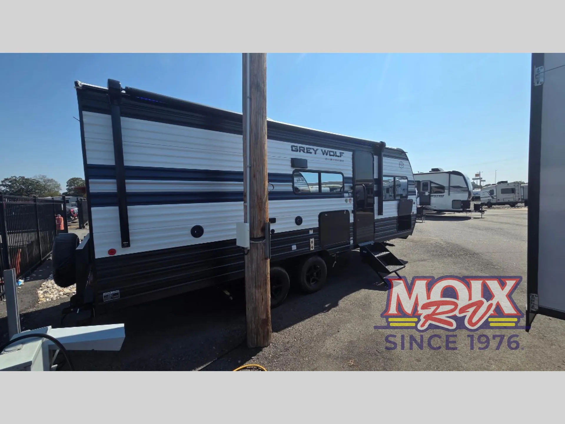 2027 Forest River Cherokee Grey Wolf 21AB — Photo 6