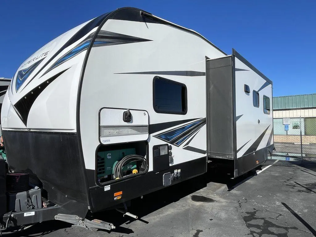 2019 Forest River XLR Hyperlite 29HFX, Photos photo 5