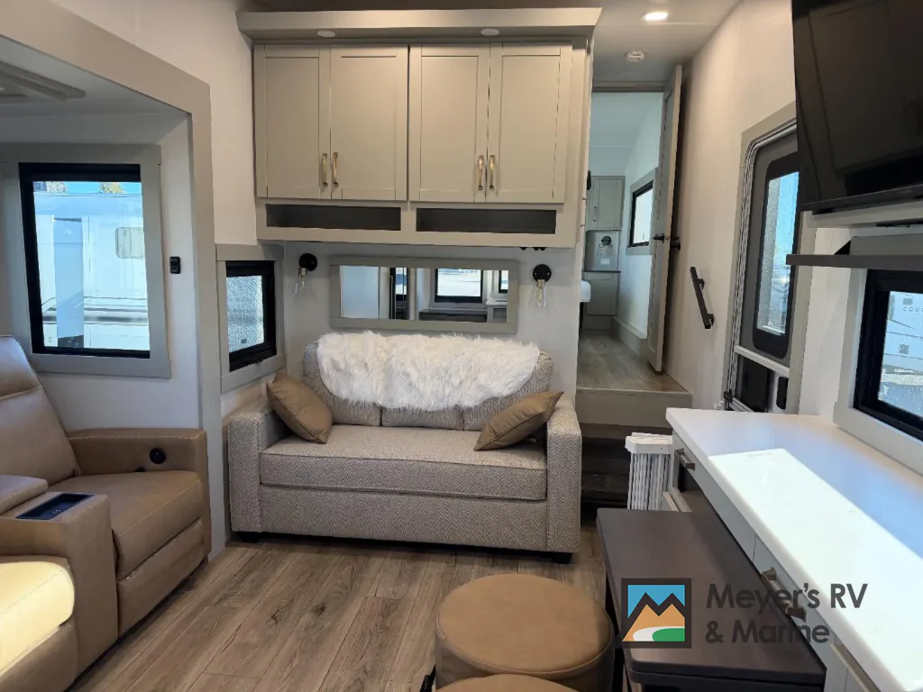 2026 Brinkley Model Z 2680, Photos photo 3
