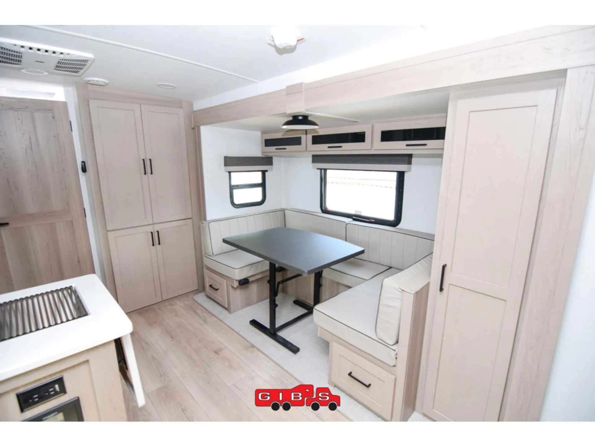 2026 Forest River Rockwood Mini Lite 2214S — Photo 7