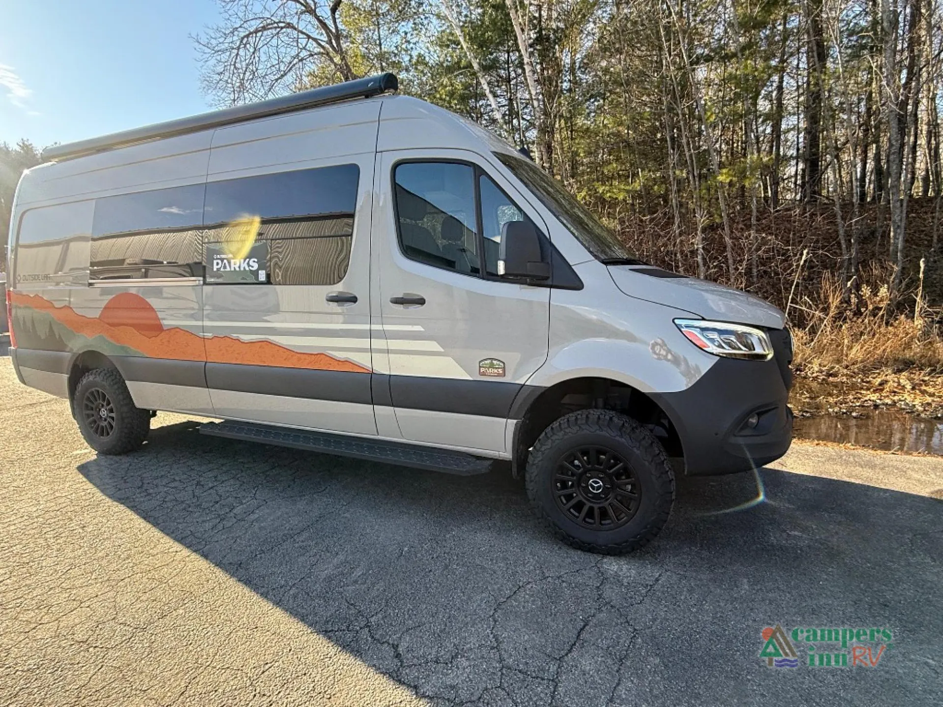2025 Outside Van Parks 170 - Main photo