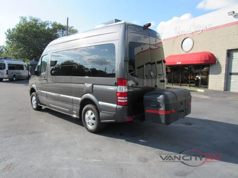 2019 EHGNA Roadtrek SS Agile - Photo 2