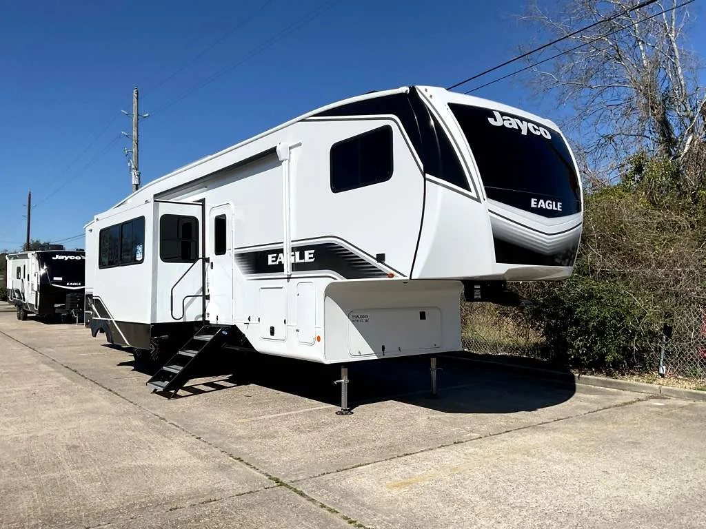 2026 Jayco Eagle 367TBTS - Photo 3