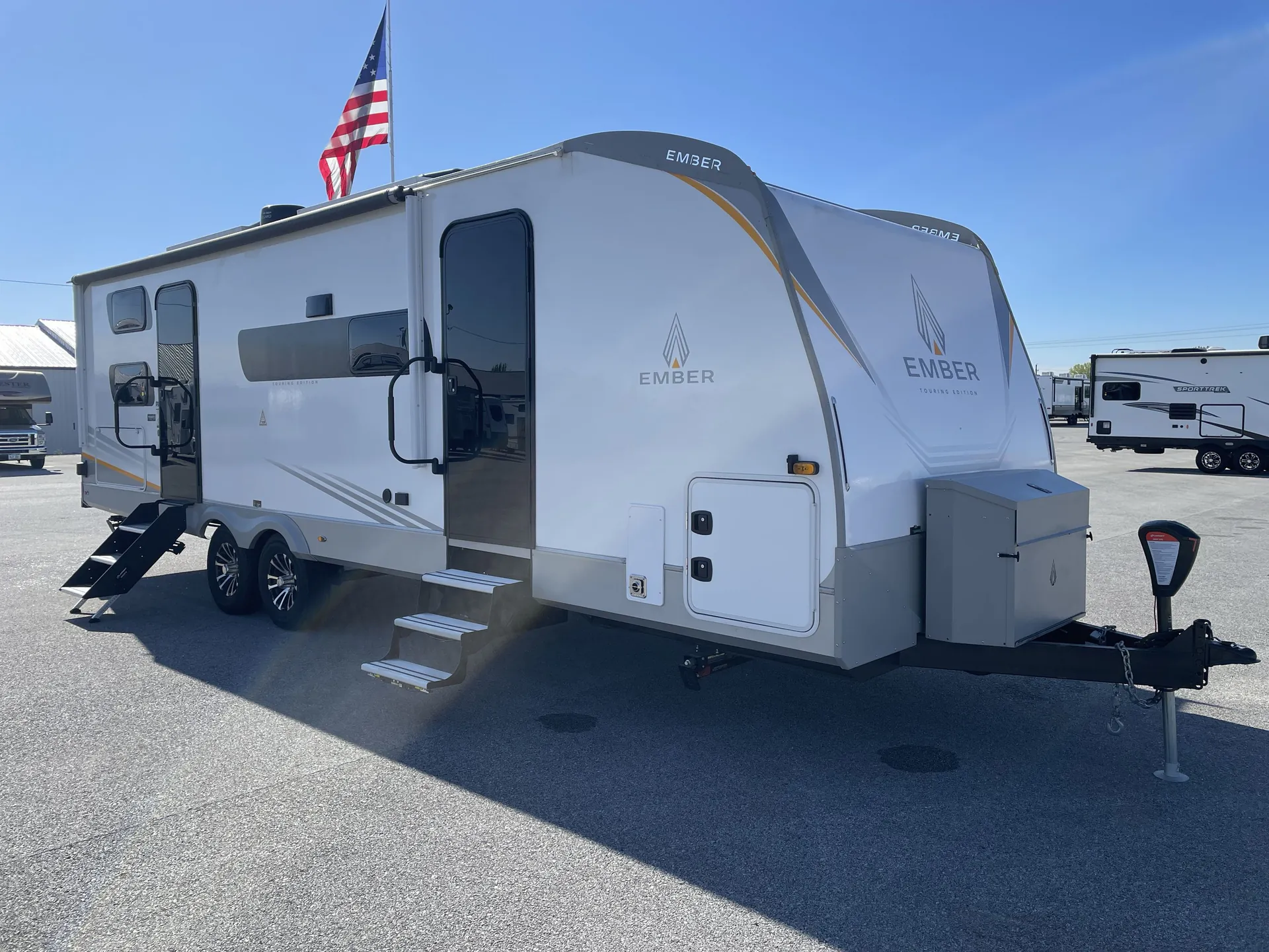 2023 Ember RV Touring Edition 28MBH - Photo 2
