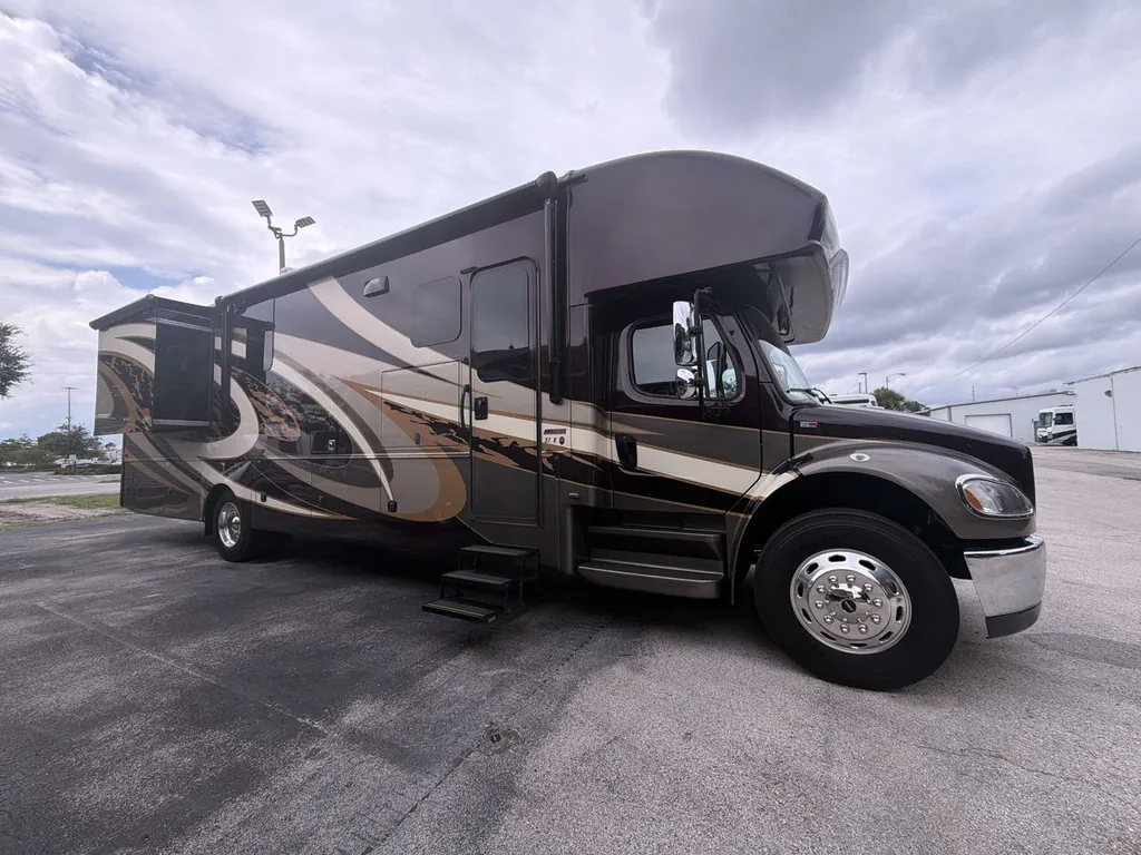 2021 Entegra Coach Accolade 37K, Photos photo 4