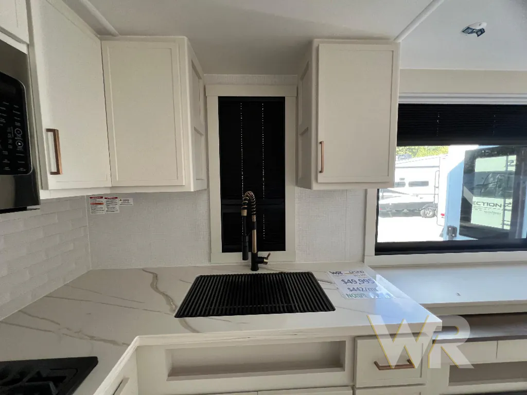 2026 Brinkley Model I 265, Photos photo 32