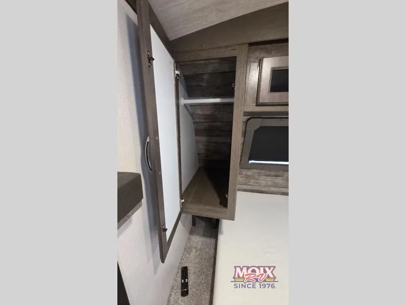 2023 Keystone RV Cougar Half-Ton 25RDS - Photo 4