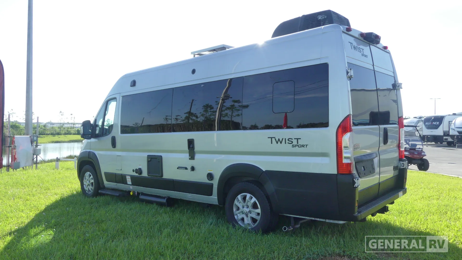 2026 Thor Motor Coach Twist Sport 20US - Photo 4