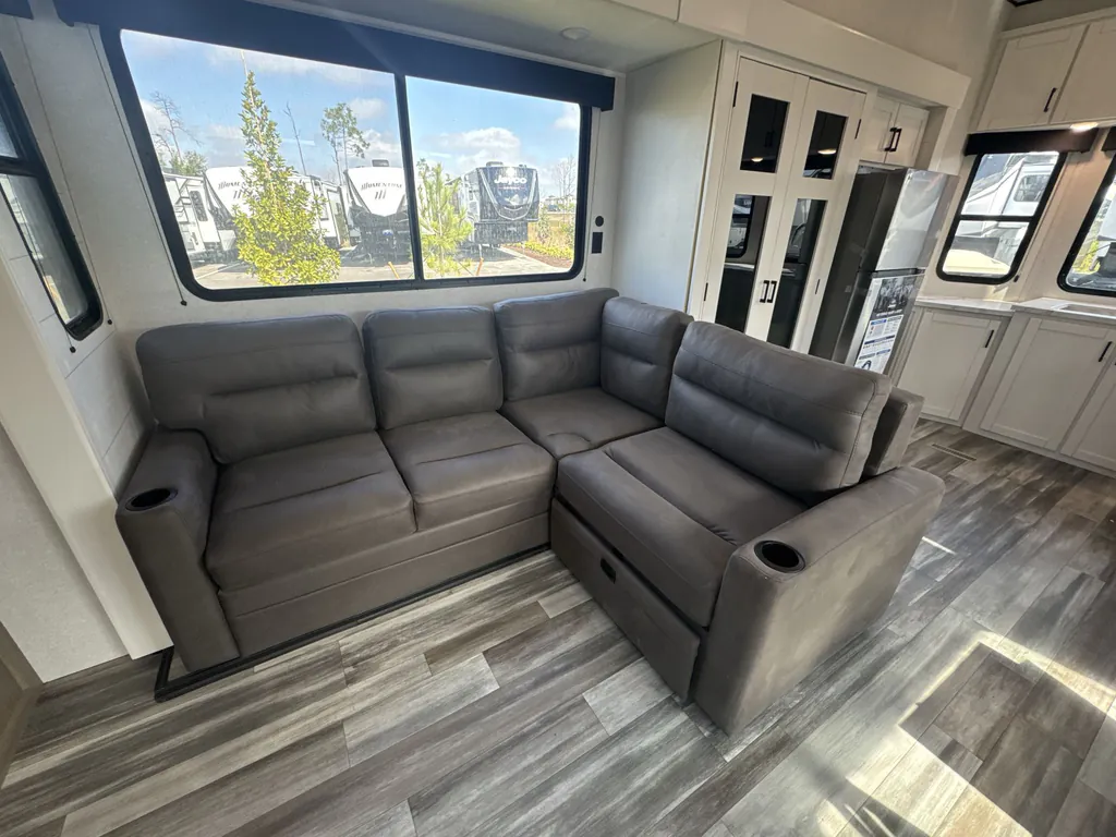 2026 Jayco Jay Flight Bungalow 404LOFT DS, Photos photo 11