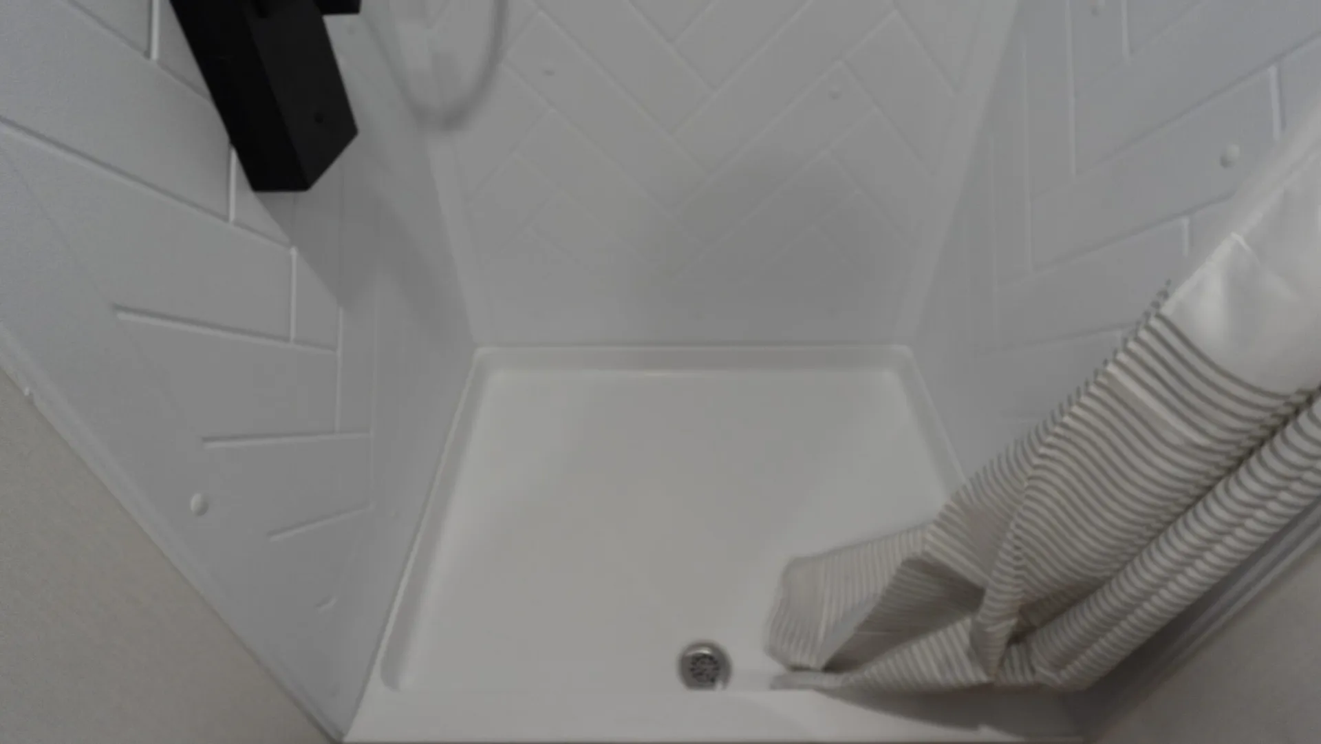 2026 Grand Design Solitude 370DV - Photo 2