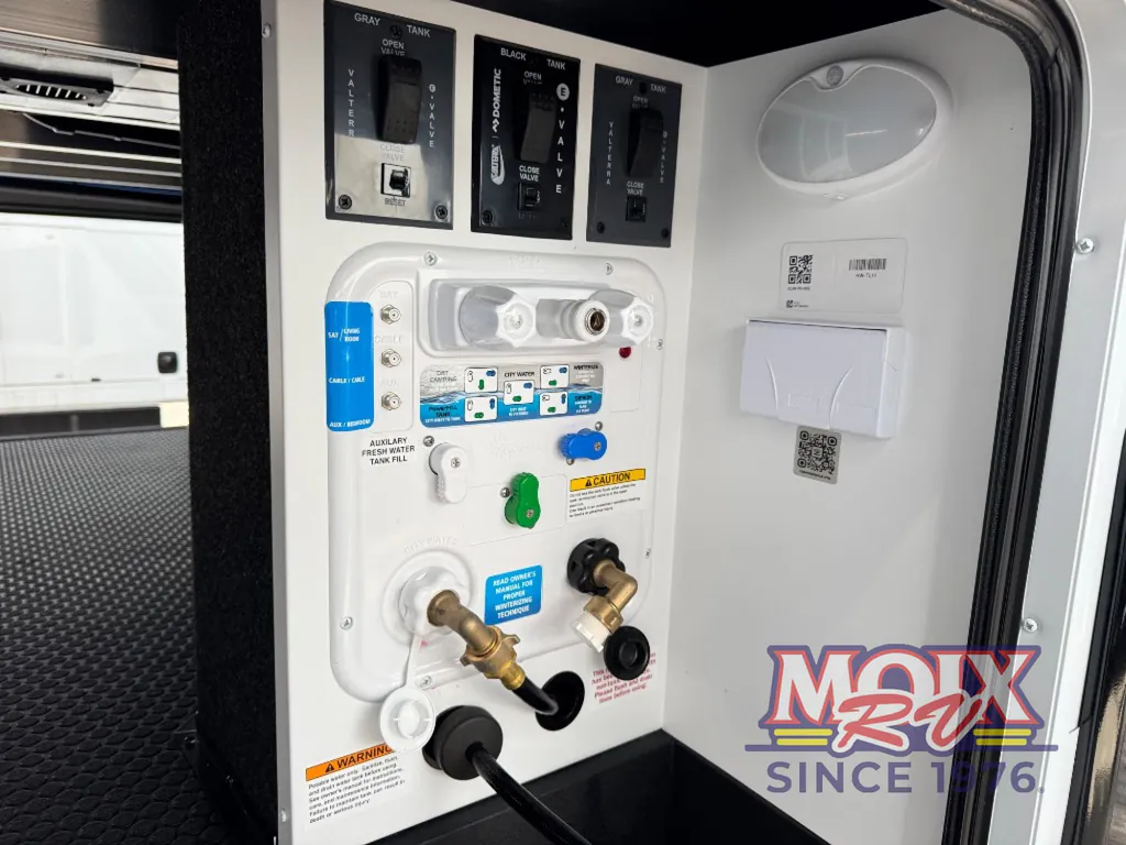 2026 Brinkley Model Z 3515, Photos photo 21