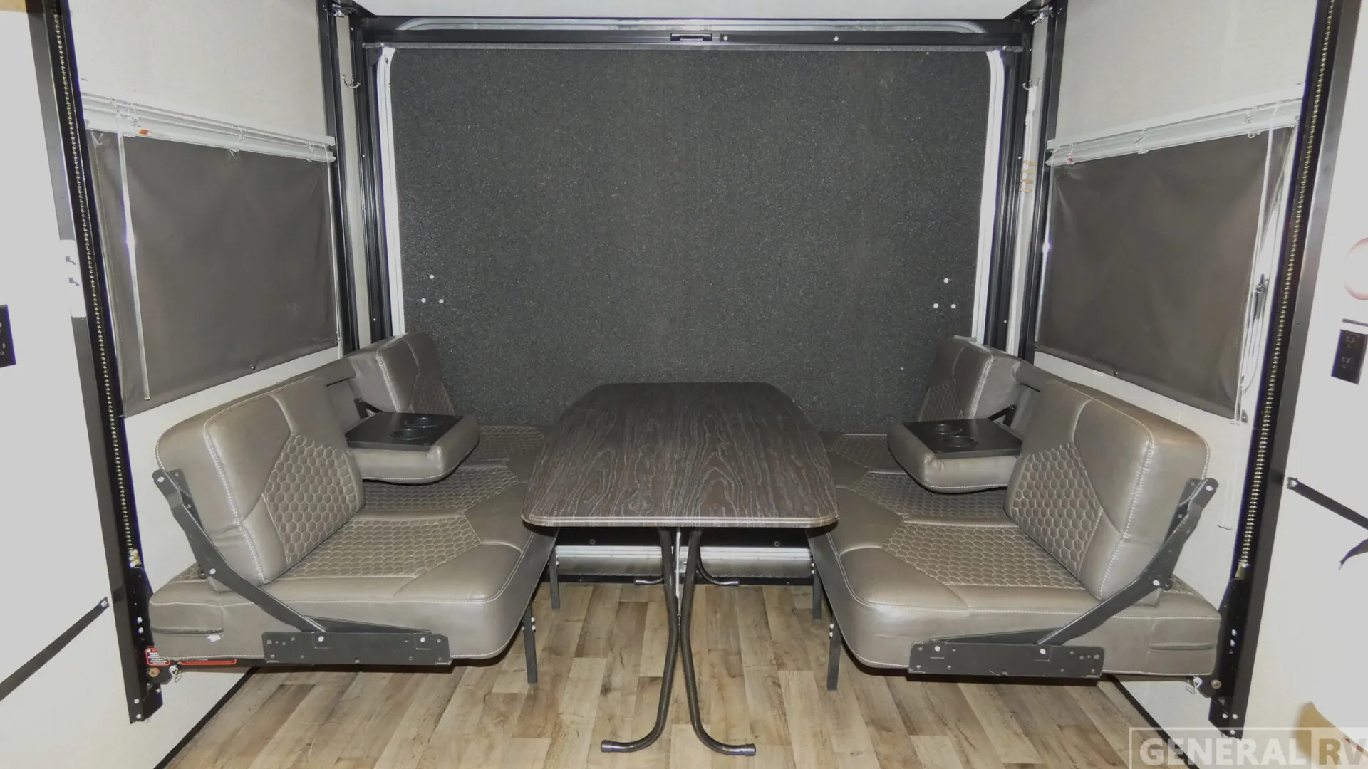 2020 Jayco Octane Super Lite 273 - Photo 3