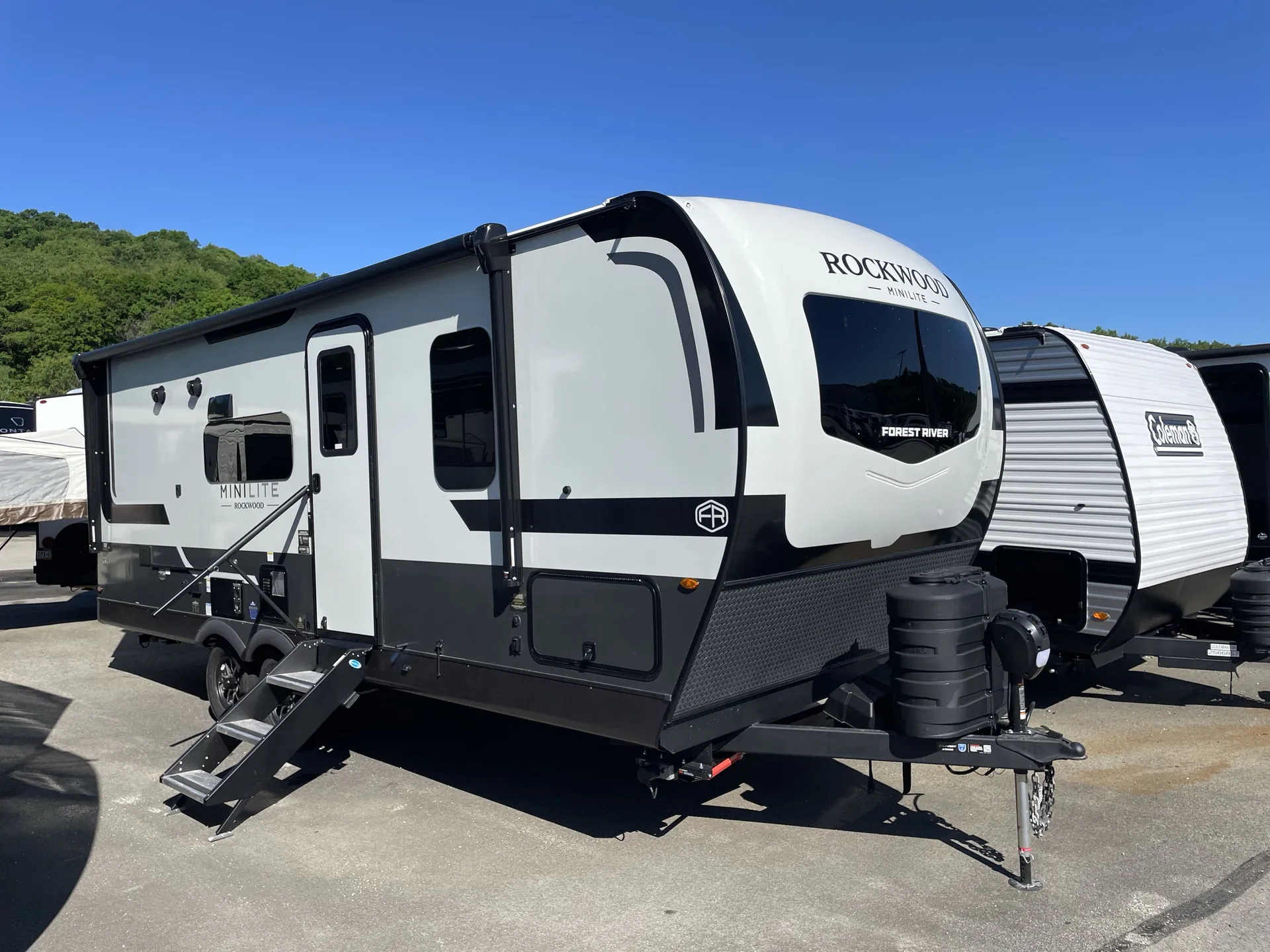 2026 Forest River Rockwood Mini Lite 2520BH - Photo 2