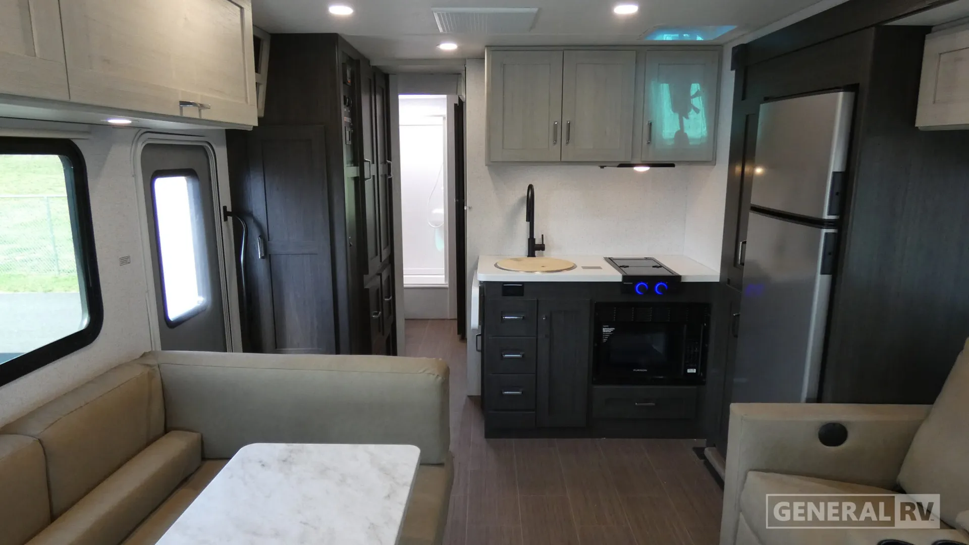 2027 Winnebago Sunflyer 26FE - Photo 3