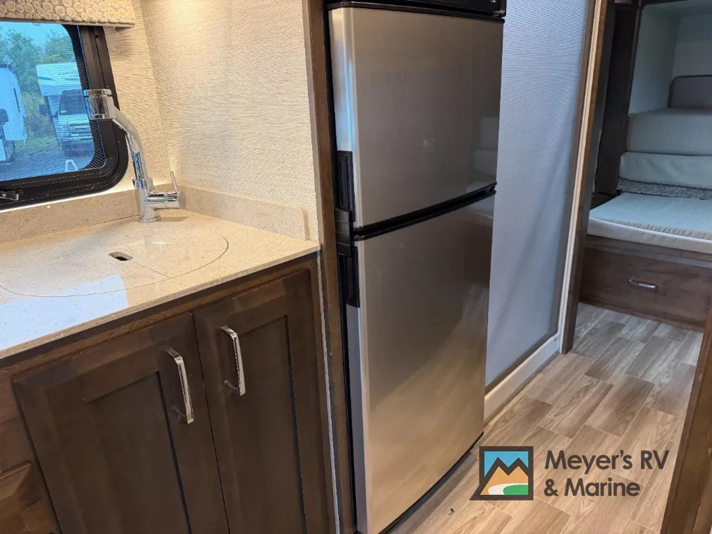 2022 Tiffin Wayfarer 25 SW, Photos photo 11