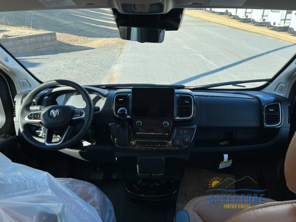2025 Winnebago Travato 59G, Photos photo 7