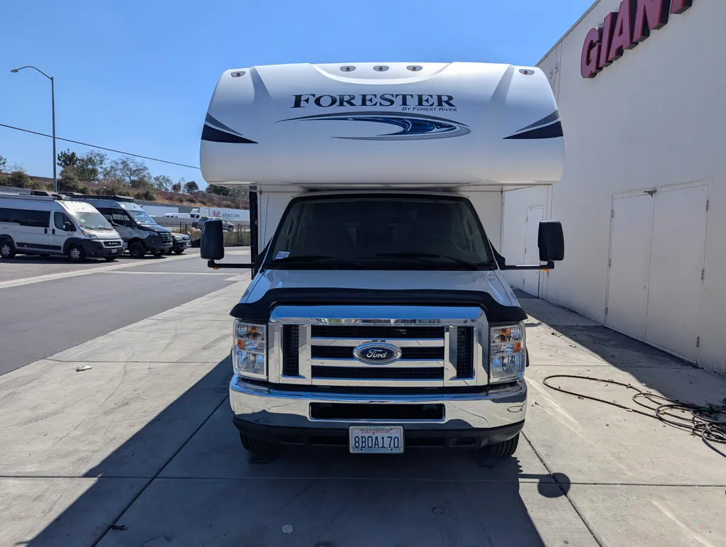2018 Forest River Forester 2421MS, Photos photo 2