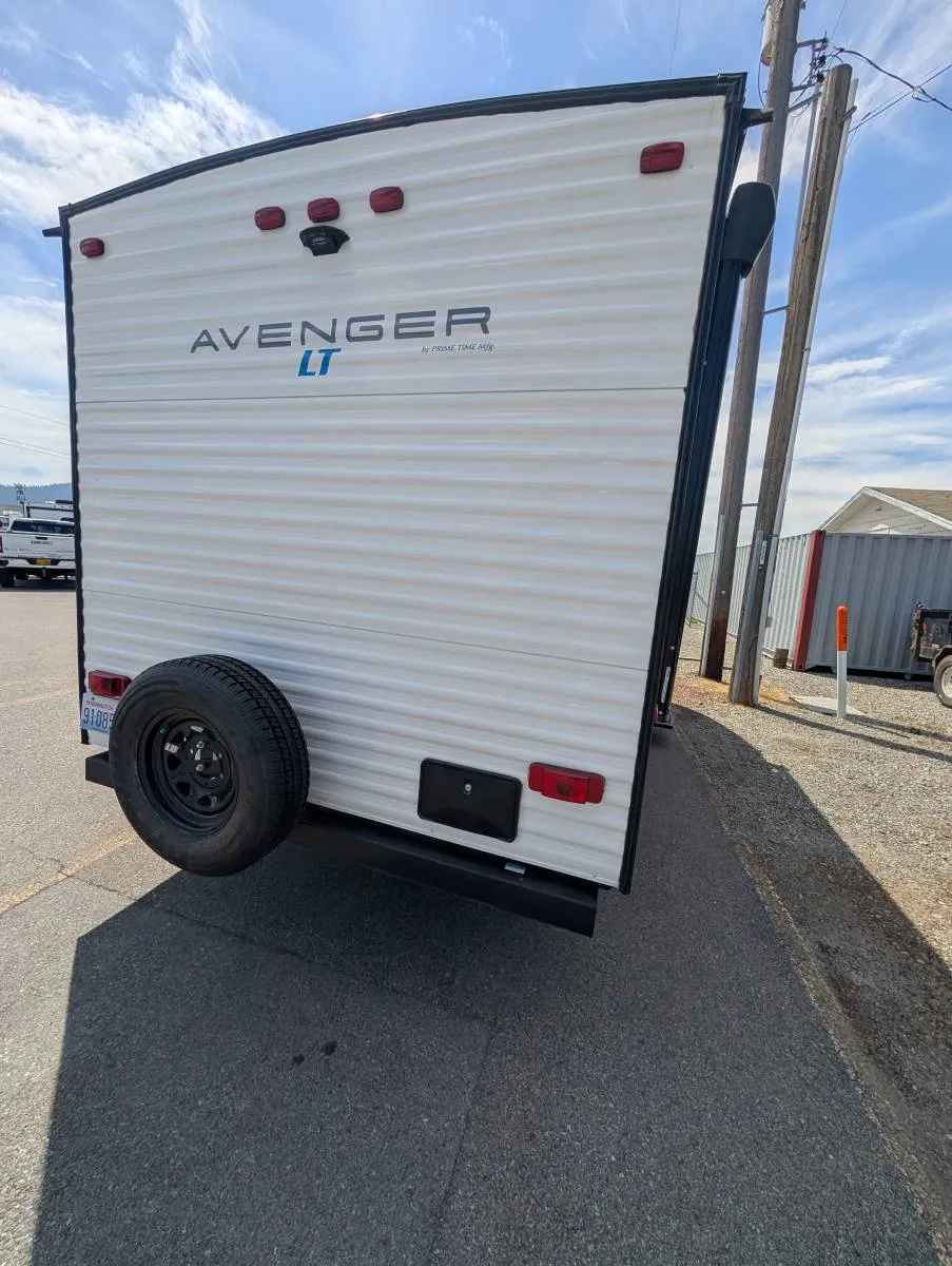 2021 Forest River RV Prime Time 17FQS - Photo 4