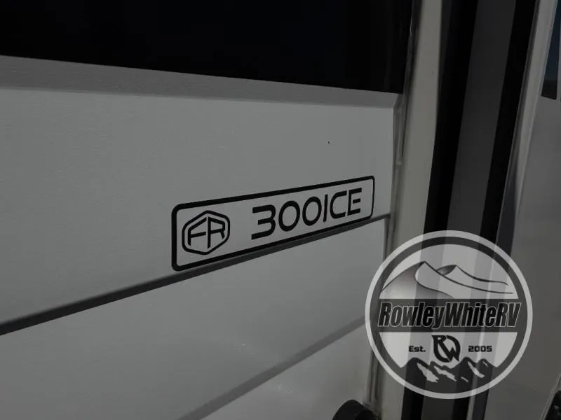 2026 Forest River Salem 300ICE - Photo 4