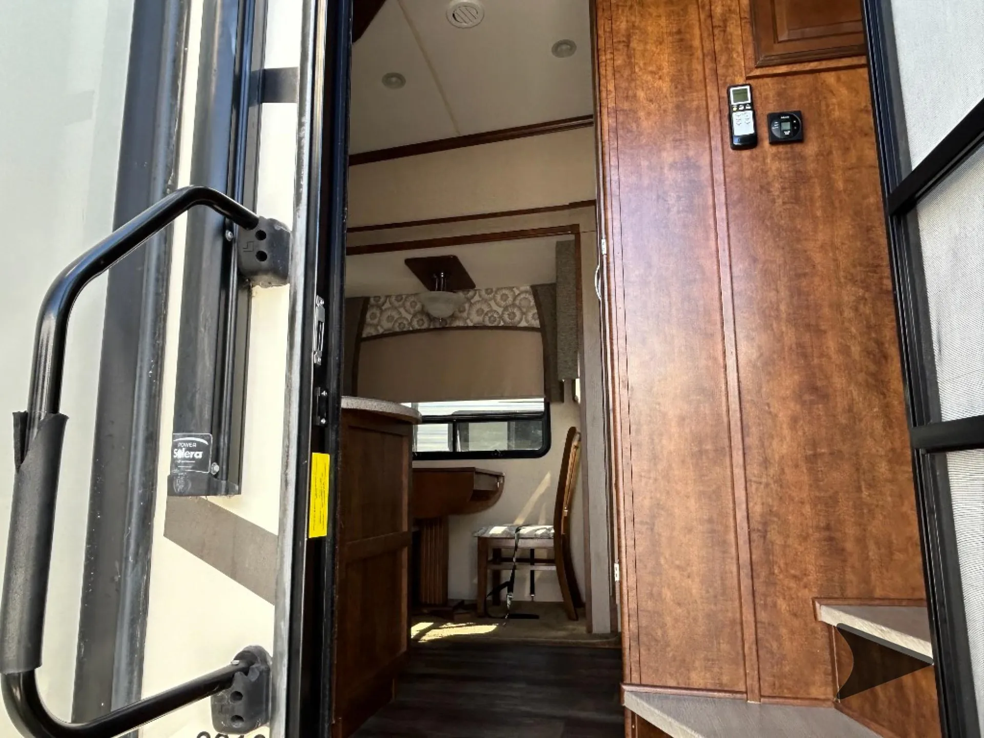 2017 Forest River Blue Ridge 2910SK - Photo 4